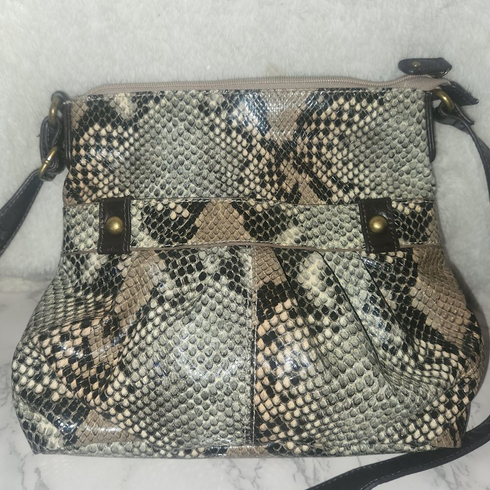Style & Company stylish faux snakeskin crossbody bag  11X 10 X 3